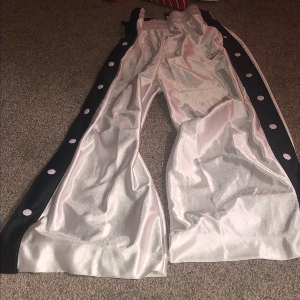 BNWT NIKE Pants Button Up Sides